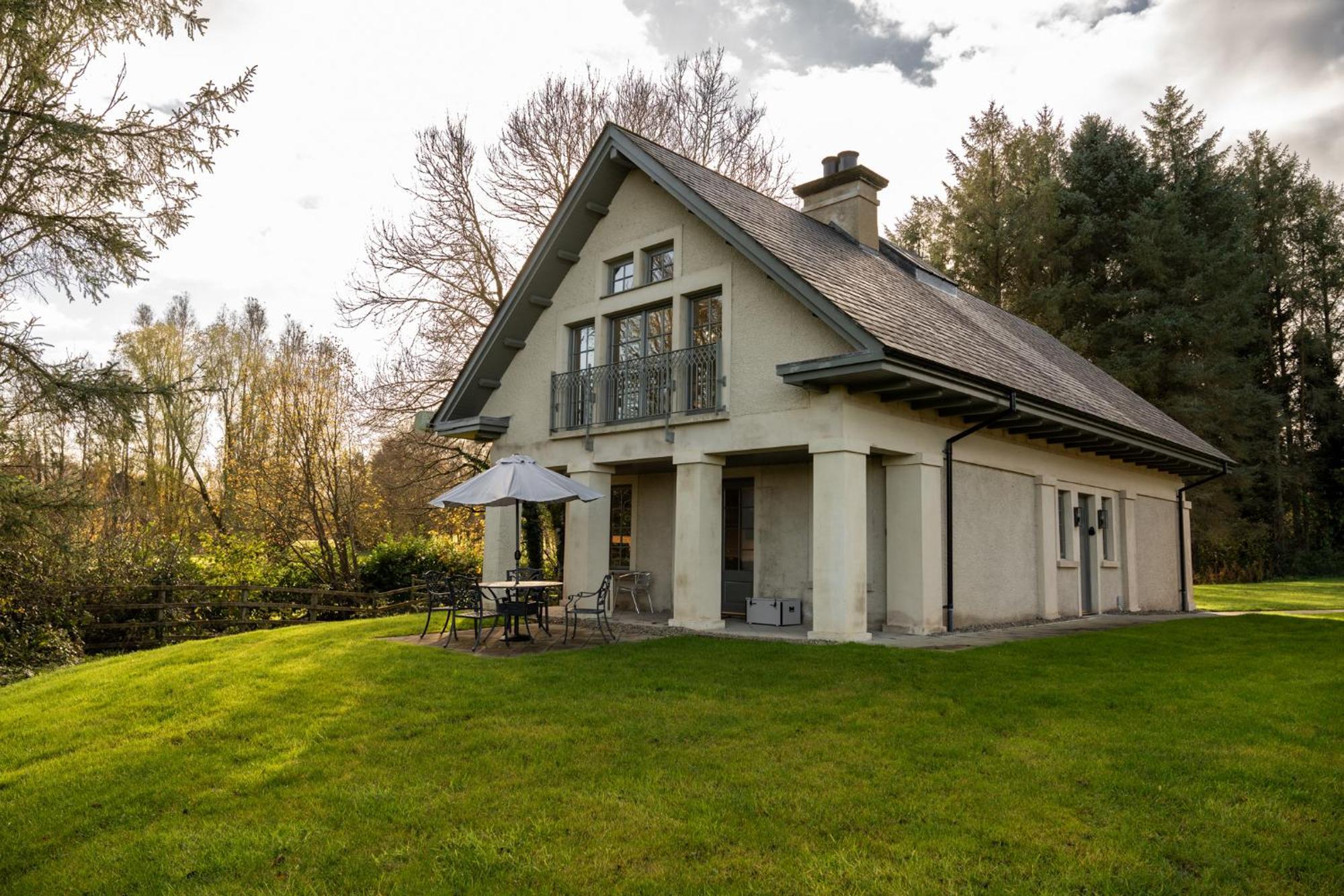 Escape Ordinary At Lough Erne Golf Village Enniskillen Exteriér fotografie