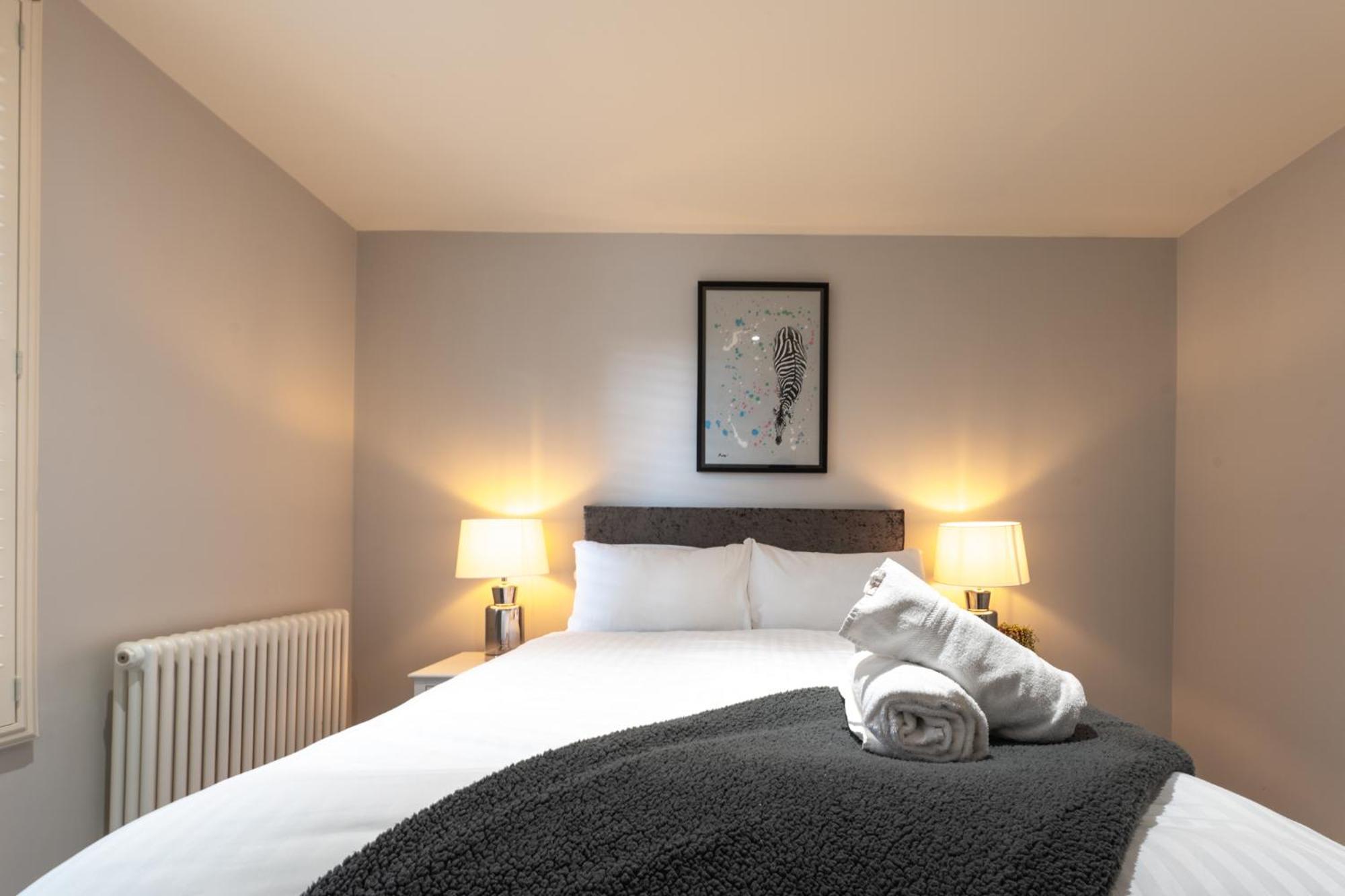 Escape Ordinary At Lough Erne Golf Village Enniskillen Exteriér fotografie
